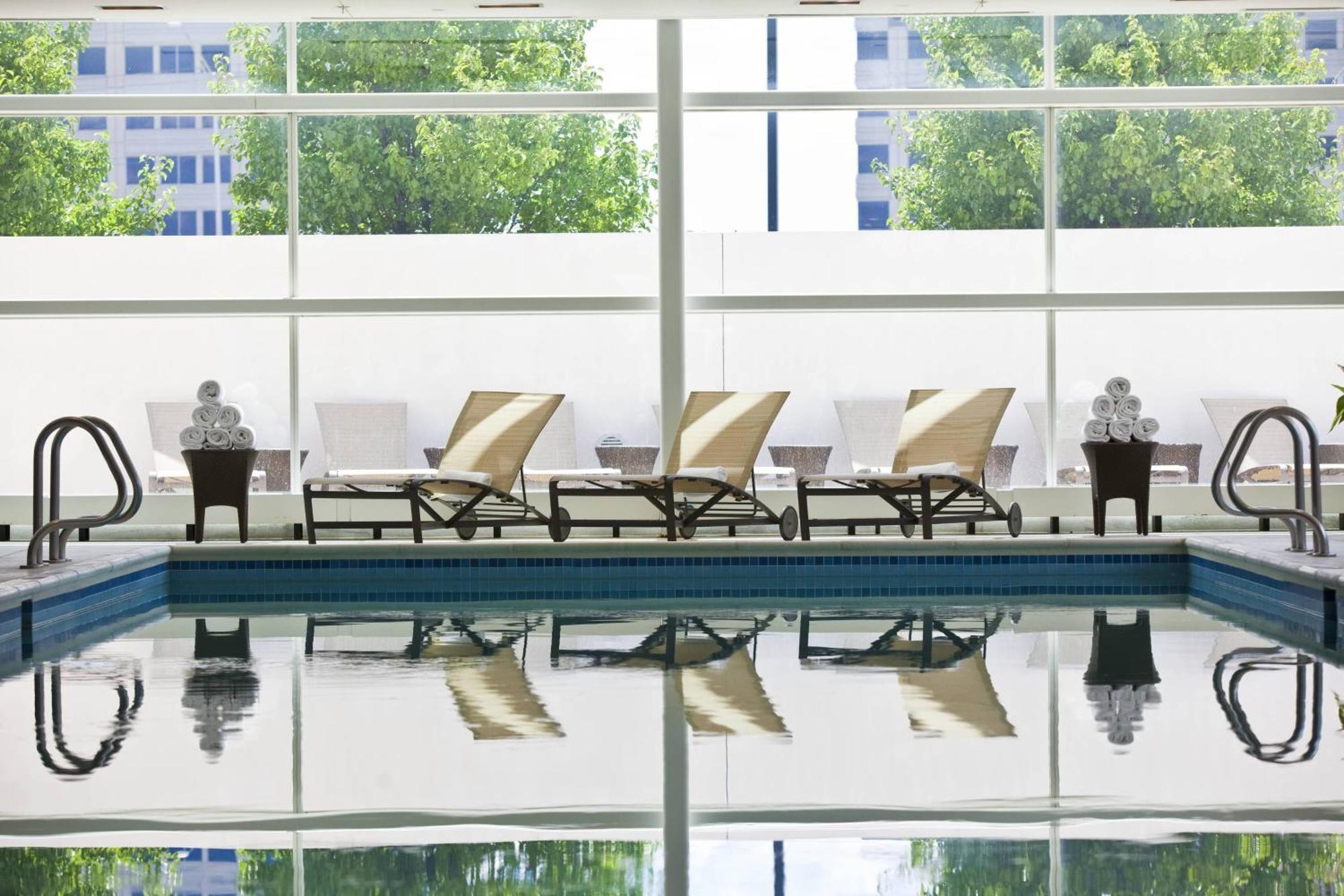 Renaissance Schaumburg Convention Center Hotel Luaran gambar