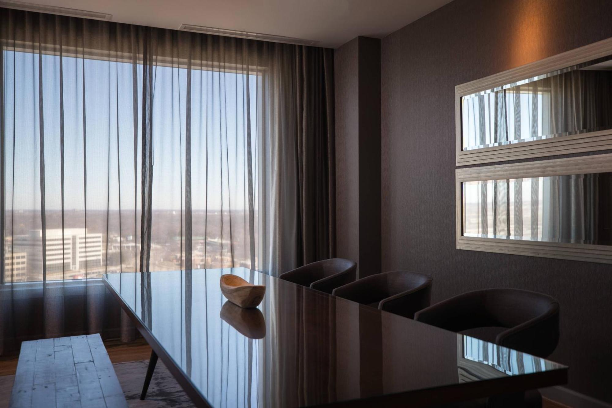 Renaissance Schaumburg Convention Center Hotel Luaran gambar